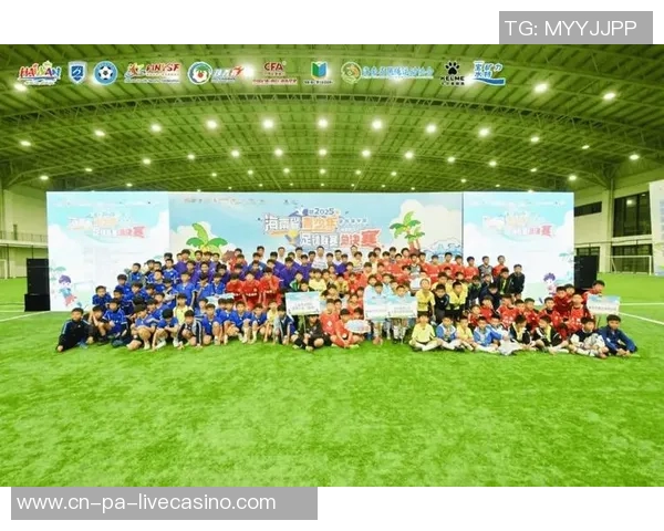 卡贝足球带你领略全球足球文化的魅力与激情，畅享每一场精彩赛事的无限乐趣